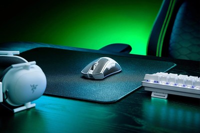 Razer DeathAdder V3 Pro USB Gaming-Maus - Weiß