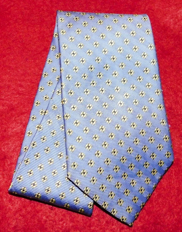 HICKEY FREEMAN HECHO EN EE. UU. CORBATA CON MOTIVO DE PUNTOS AZUL CLARO/AMARILLO/AZUL - CORBATAS PARA EL CUELLO. Foto 2 de 3