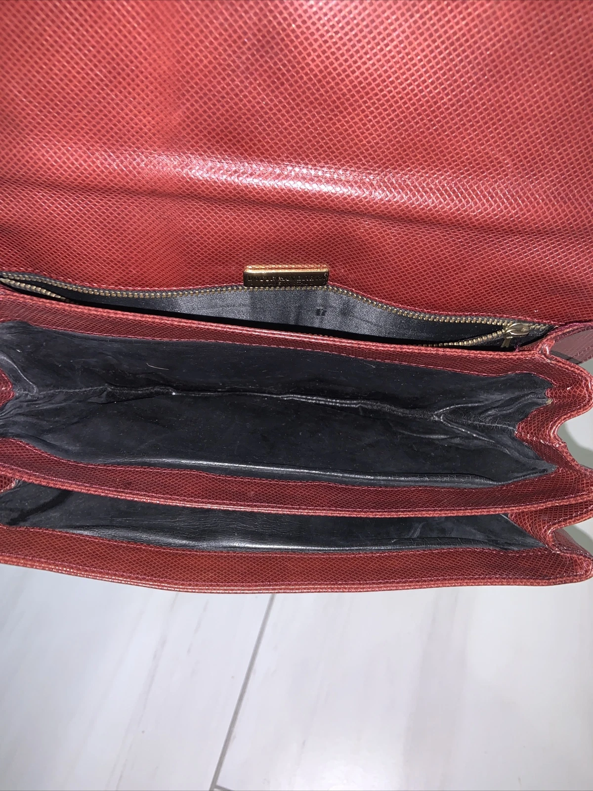 Borsa a mezzaluna vintage Bottega Veneta marrone medio in pelle impilata con pochette