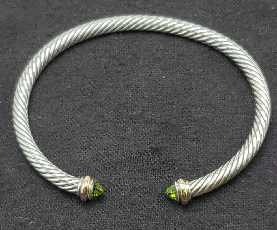 David Yurman Sterling Silver 4mm Cable Bracelet with Peridot & 18K Gold size L. - Image 2 of 4
