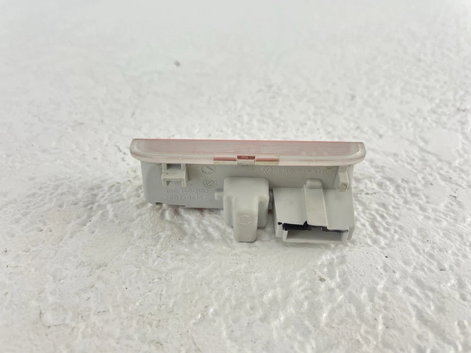 Volkswagen Touareg 2015 luz reflector puerta interior delantera derecha OEM Foto 2 de 3