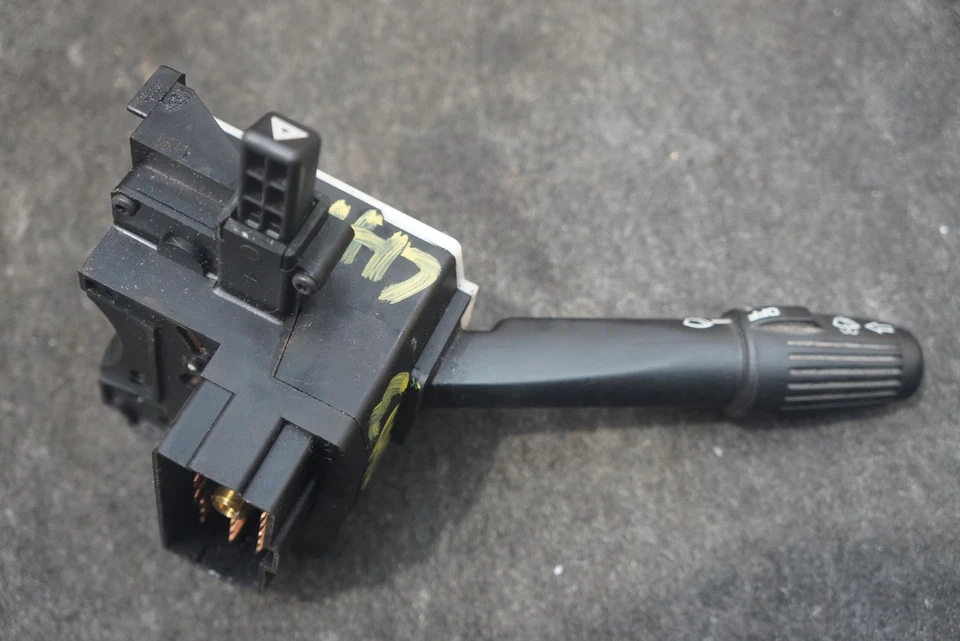 Palanca interruptor señal de giro limpiaparabrisas columna de dirección 04728424 Dodge Viper 1997-2002 Foto 3 de 4