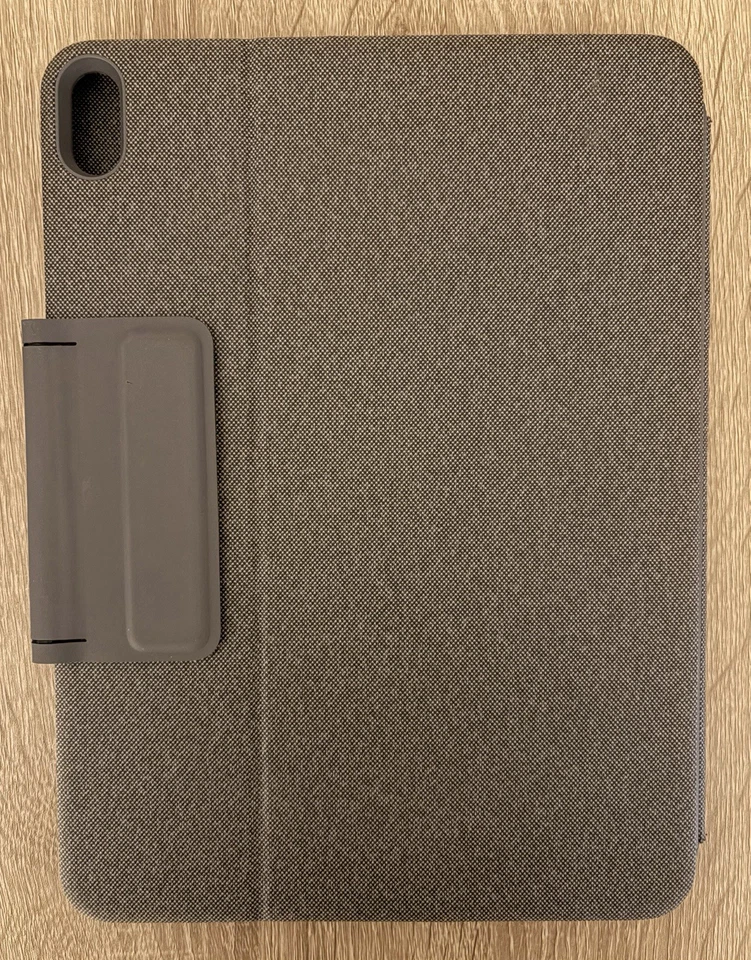 Logitech Folio Touch - custodia/ cover con tastiera iPad Air COME NUOVO - Immagine 3 di 4