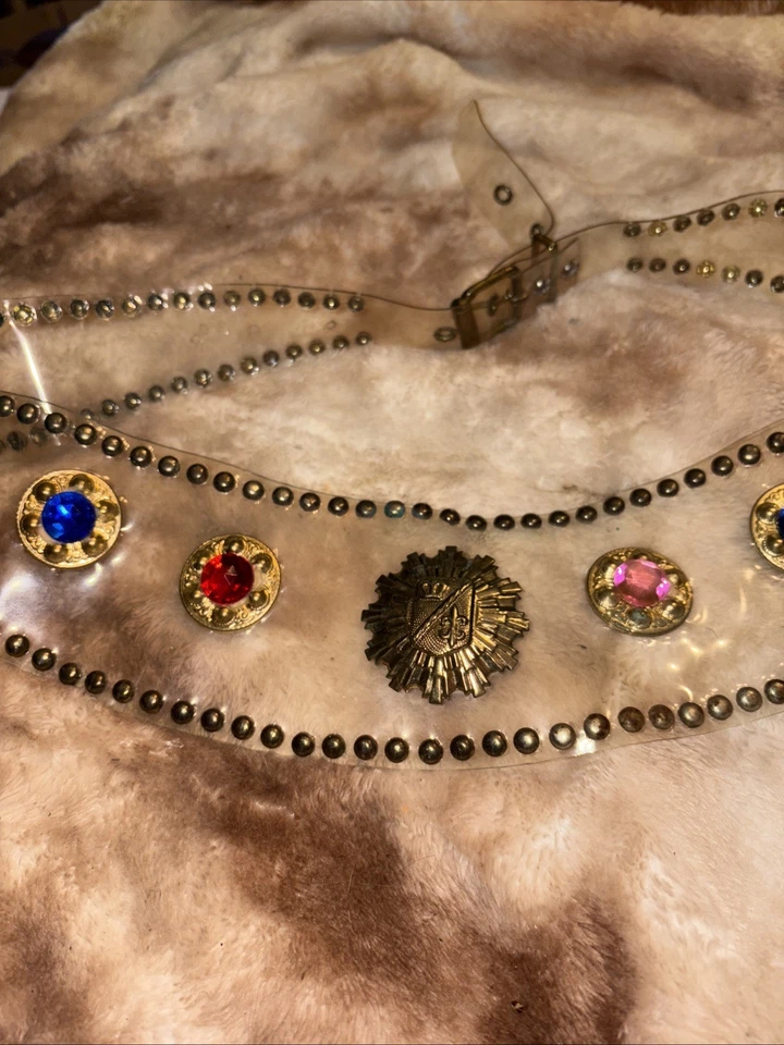 Vintage 70’s Or 80’s Clear Vinyl Rhinestone Belt With 4 Stone And 1 Large Brass - Image 3 of 4