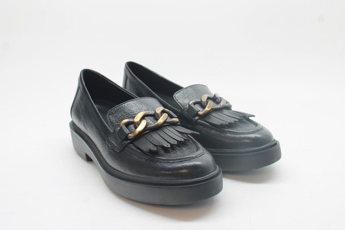 Naturalizer Paris Women's Leather Loafers Floor Sample Naturalizer Paris Women's Leather Loafers Floor Sample
