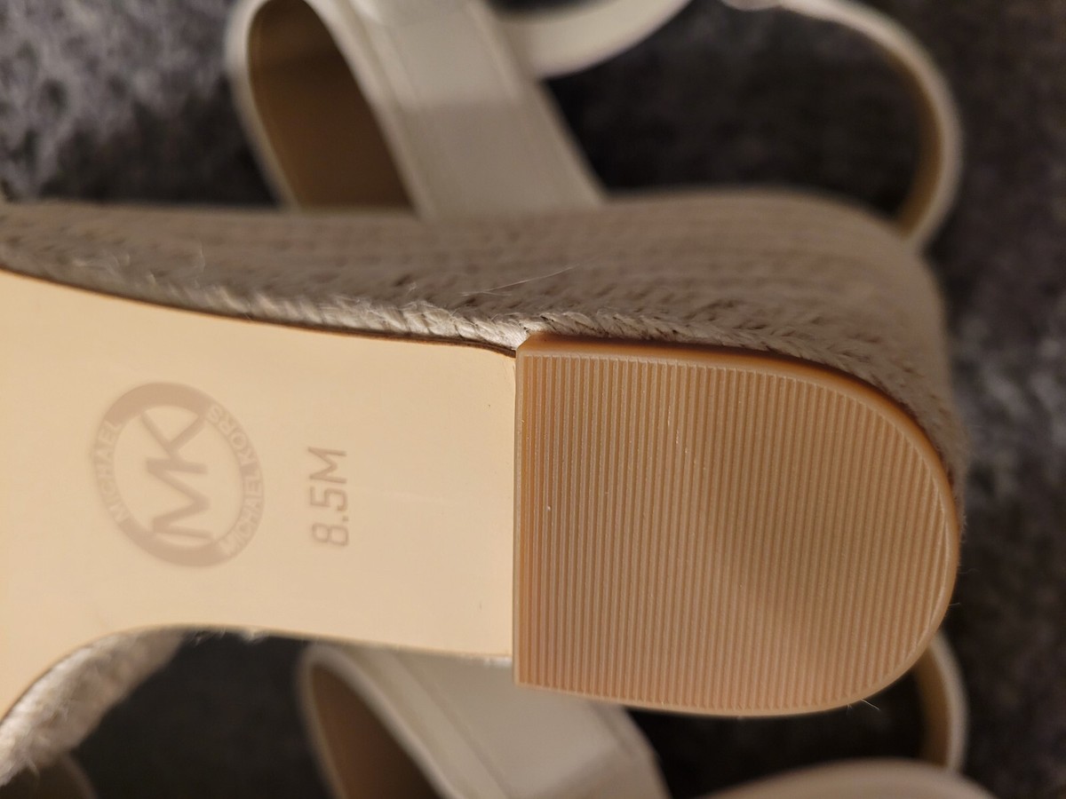 【Michael Kors】Farrah レザー ウェッジ サンダル Farrah Leather Wedge Sandal | Michael Kors [US]