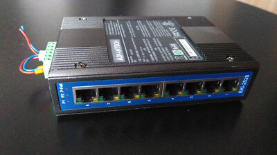 Advantech Ethernet Switch unmanaged EKI-2528 8-port