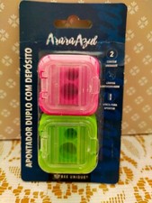 taille crayon double accessoire de bureau couleur vert et fuchsia 