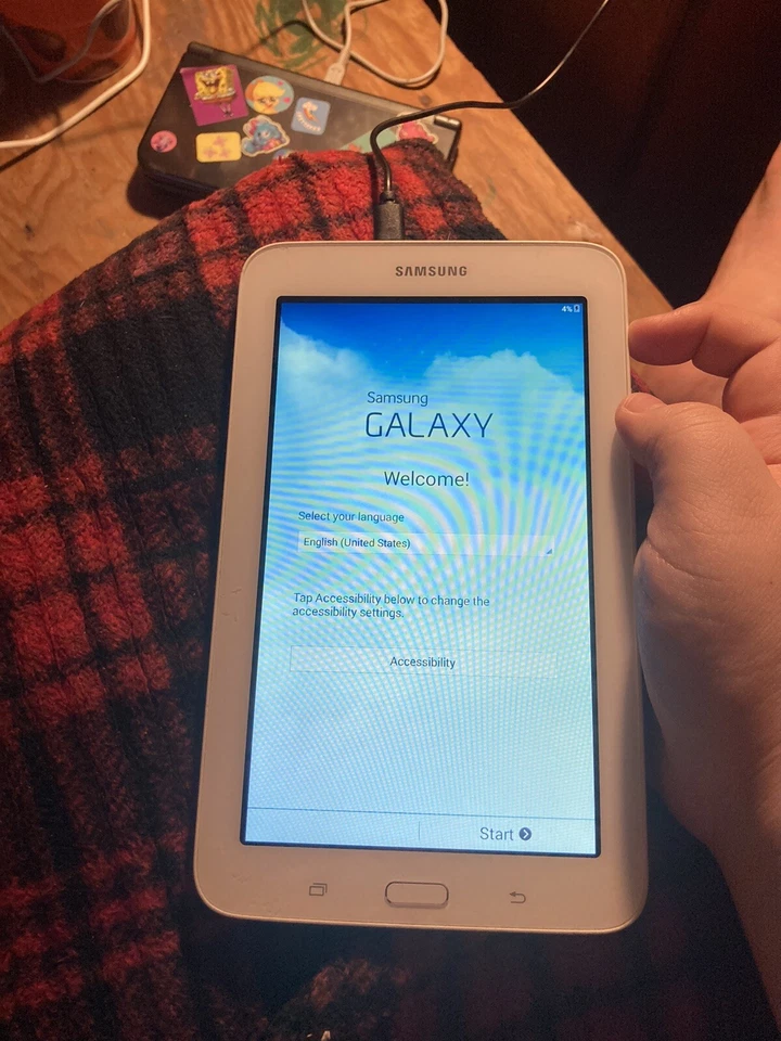 Samsung Galaxy Tab E Lite SM-T113 8GB, Wi-Fi, 7in - Black - Image 3 of 3