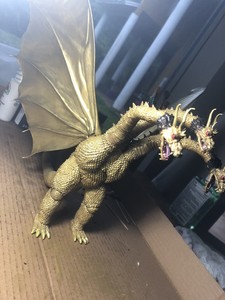 juguetes de king ghidorah