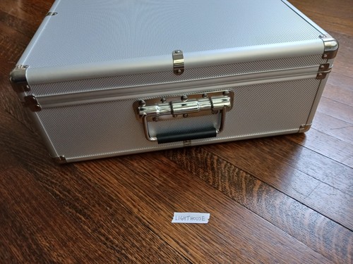 1000 CD DVD BLU RAY SILVER ALUMINUM MEDIA STORAGE DJ CASE HOLDER WITH SLEEVES - Afbeelding 5 van 9