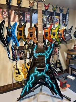 Dean Style Dimebag Darrell Razorback Dimebolt Copy Electric Guitar FR Style Trem