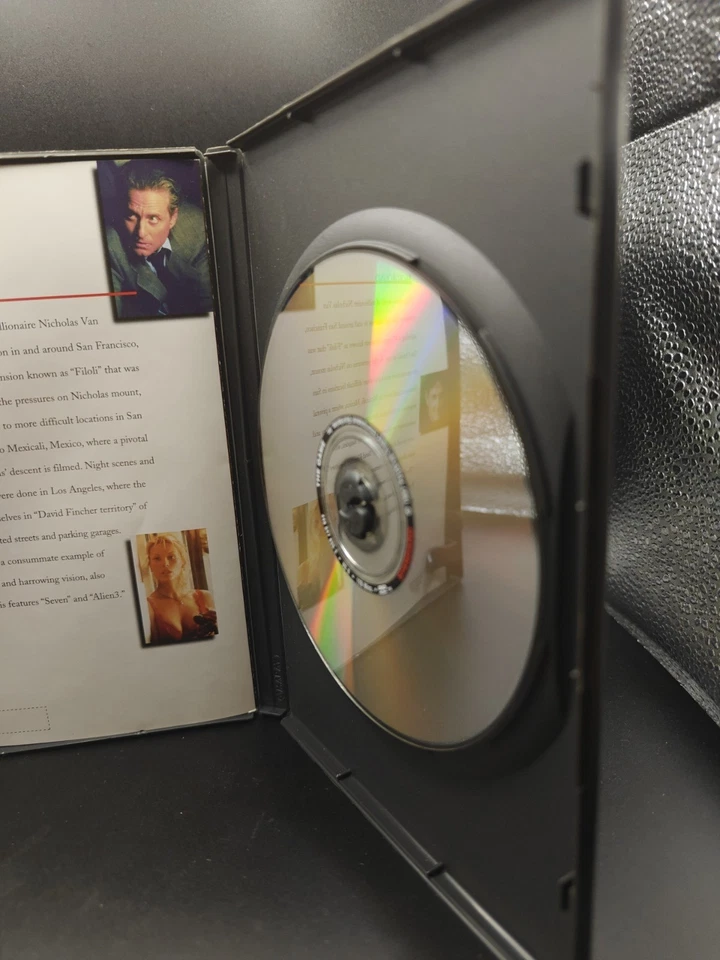 The Game DVD Full/Widescreen 1997 (Michael Douglas, Carroll Baker, Sean Penn) - Image 3 of 4