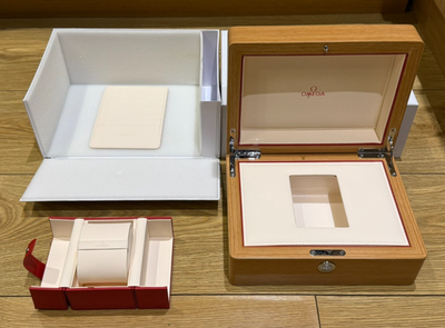 Genuine Original New Style Omega Wooden Watch Box with Travel Case