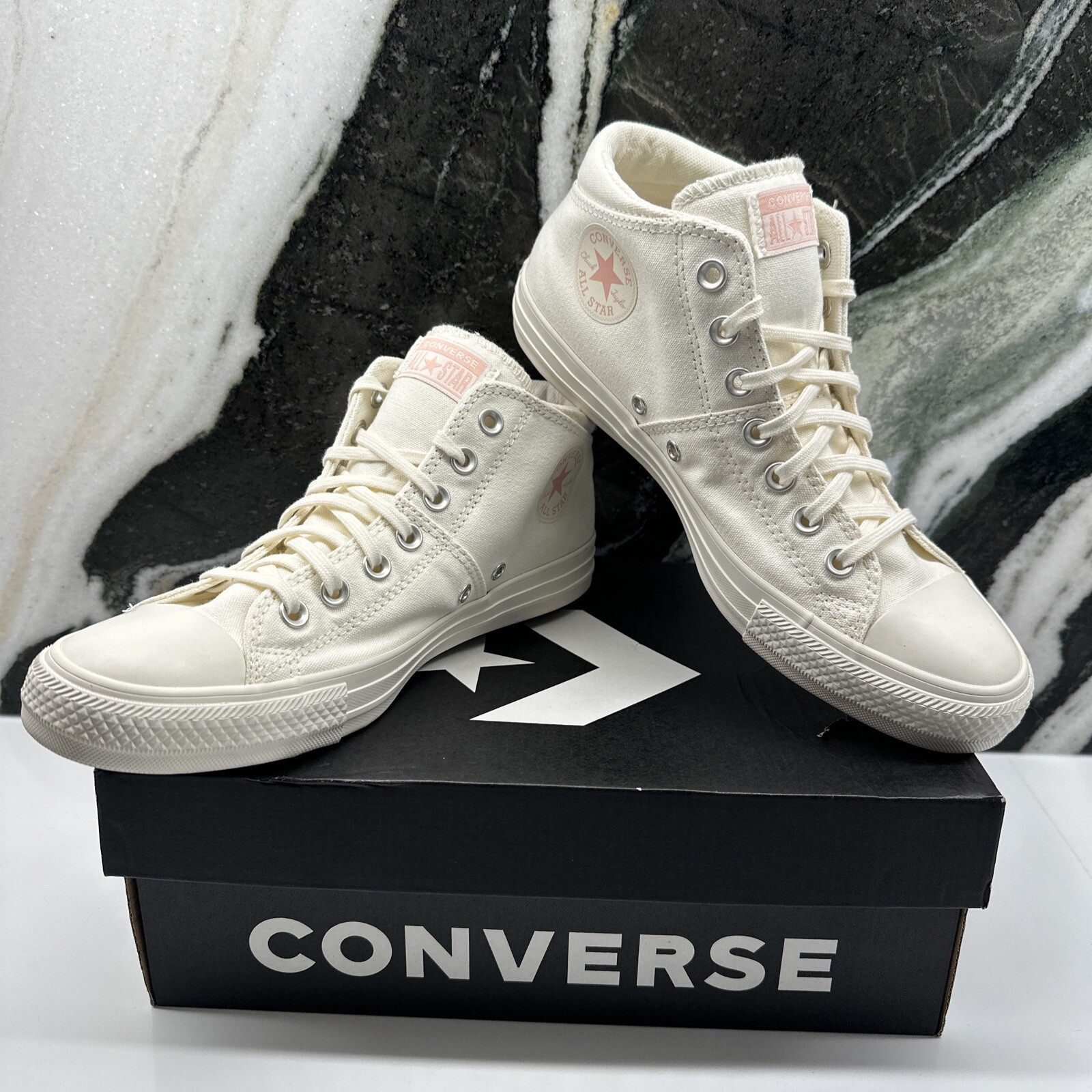 Converse All Star Chuck Taylor Madison Mid Women Shoe Sneakers Size 10 A07680F Converse All Star Chuck Taylor Madison Mid Women Shoe Sneakers Size 10 A07680F