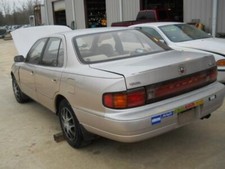 DRIVER LEFT REAR DOOR GLASS SEDAN EXC. BRONZE...