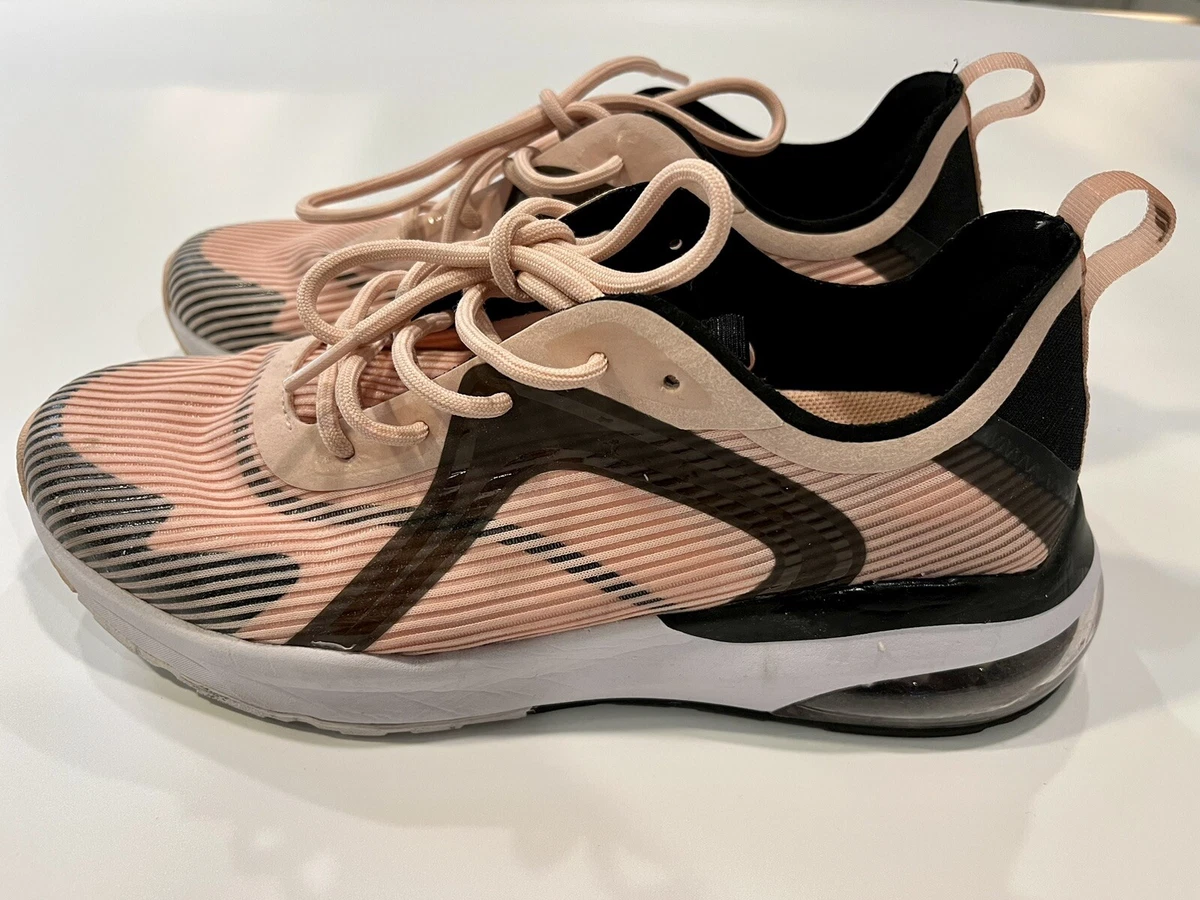 Fabletics running shoes clearance