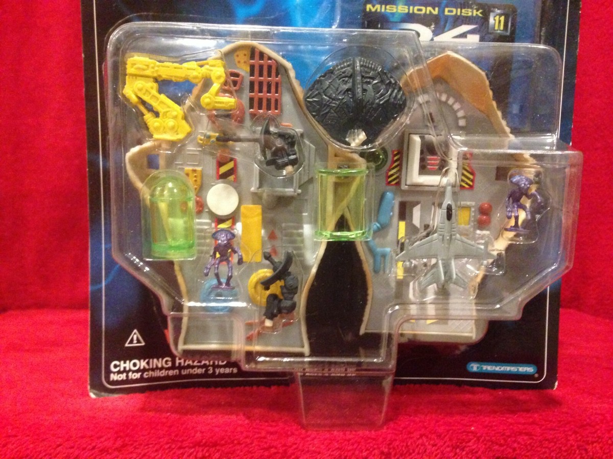 INDEPENDENCE DAY ID4 Vintage Area 51 + New York Micro Battle Set