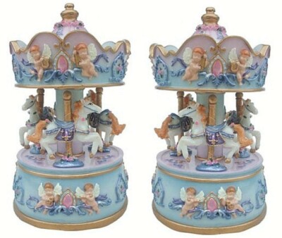 Carrousel mécanique très grand et unique - Bois, métal et