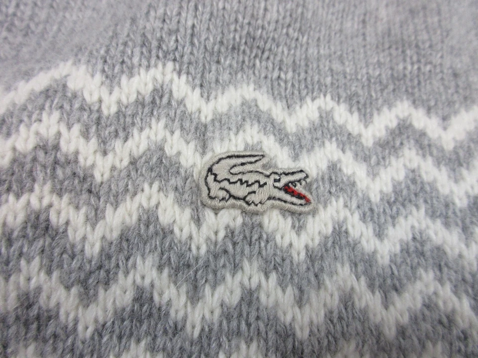 Lacoste 毛衣女式成人 5 灰色白色 V 领鳄鱼标志学院风休闲 — 第 4/4 张图片