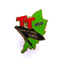 2002 ACU BENEVOLENT FUND ISLE OF MAN TT BADGE - IoM MANX T.T. RACES