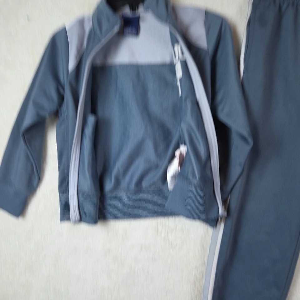 Traje de chándal para niños Nike 2 piezas gris Just Do It talla 5  Foto 4 de 4