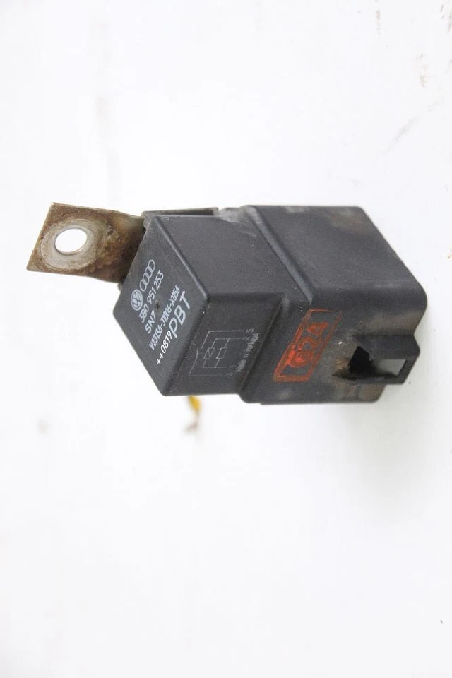 staffetta VW PASSAT Variant 3C 2.0 125 kW 170 HP diesel 14245 - Immagine 2 di 3