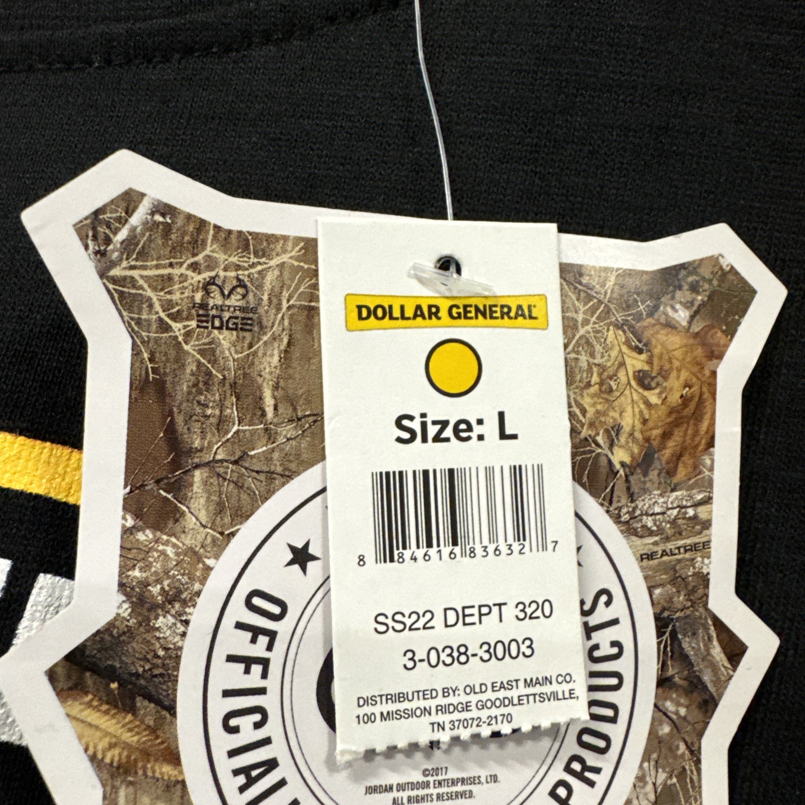 Realtree Authentic Gear Outfitters Black Crew Neck Shirt Unisex Size Lg NWT’s