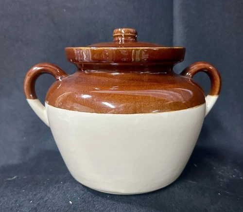MCCOY  Vtg Pottery Bean Pot #343 with Lid MINT
