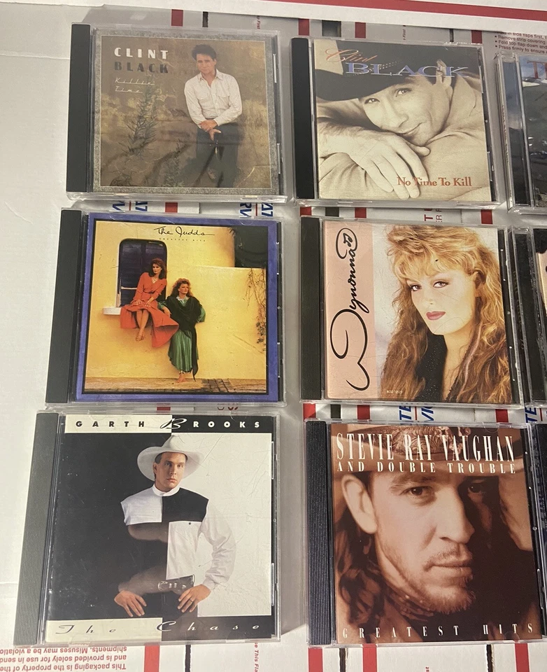 Lot of 17 Country CD's Tracy Byrd, Vince Gill, Fleetwood Mac The Allman Brothers - Image 2 of 4
