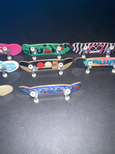 Tech Deck 8 Finger Board Skateboards - Picture 3 of 8