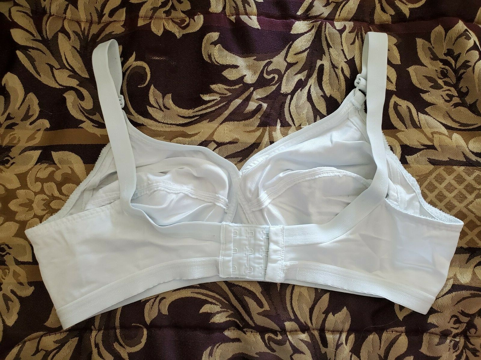 Discontinued JCPenney Wireless Unlined Underscore Bra WPL 11935