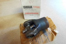 YAMAHA T50 T80 TOWNMATE GENUINE NOS DRIVE SHAFT CROSS JOINT - # 22F-46180-00