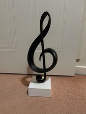 Music Note ornament Made Of Metal 16 Inches Tall 