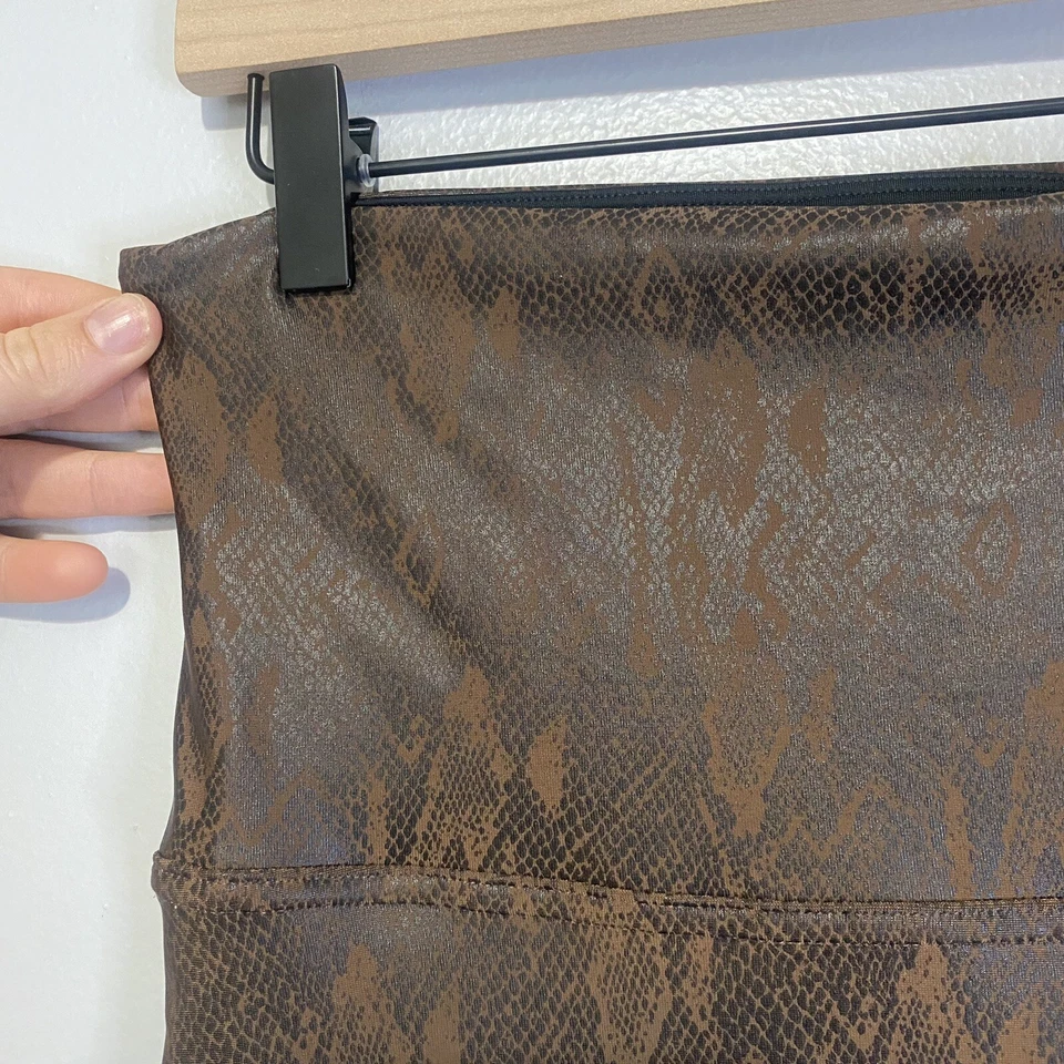 Spanx Leggings Size 1X Faux Leather Snakeskin Print Brown Black Tight - Image 4 of 4