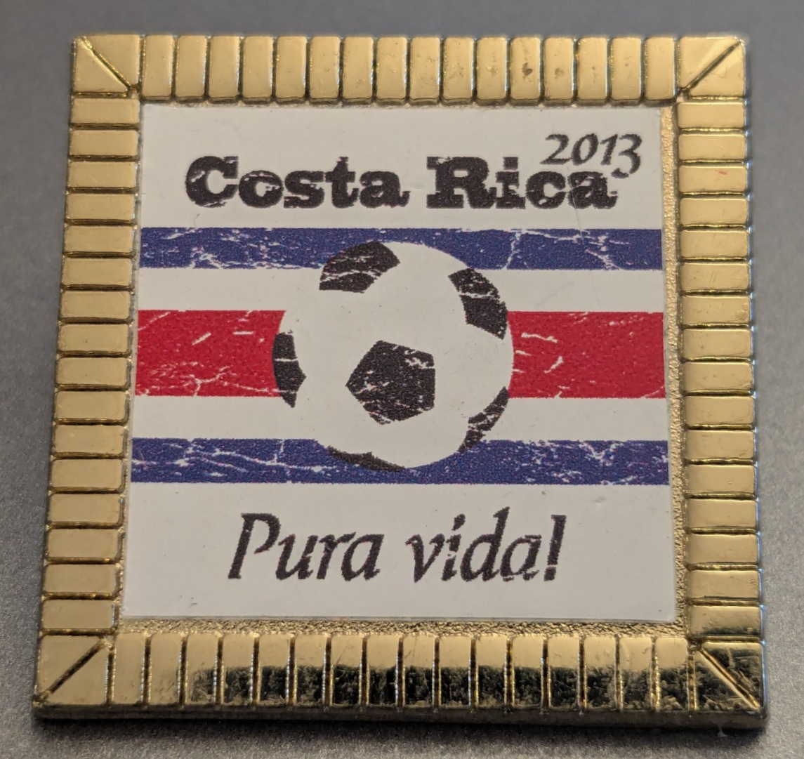 Costa Rica Pura Vida! Soccer / Football Gold Tone Backpack Hat Pin