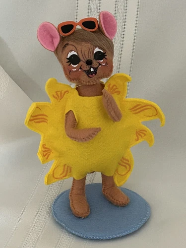 Annalee 2023 Wannabe Sunshine 6” Mouse