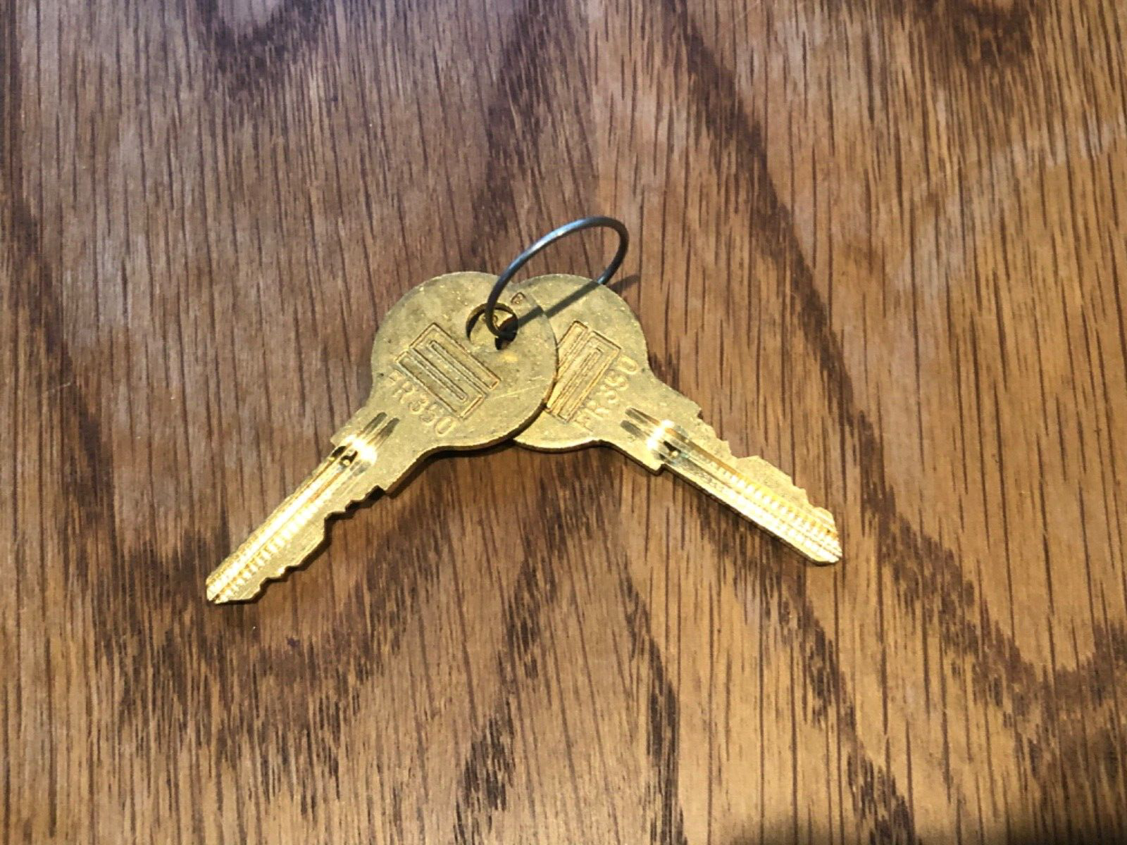 Steelcase Lock Key STEELCASE KEYS FR 350 ( 2 FOR $7.99 ) NEW FACTORY ORIGINAL LOCK AND KEY ...