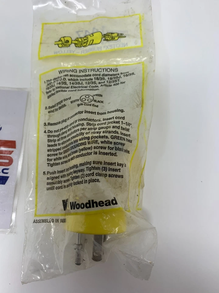 Woodhead 1447 NEMA 5-15P 125V Noetex Rubber Yellow Plug Super Safeway 2P 15A - Image 2 of 2