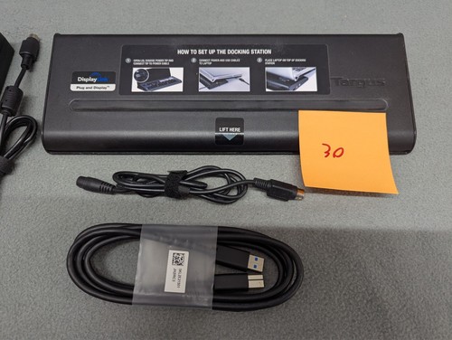 Targus Universal USB 3.0 DV2K Docking Station Model ACP77USZ Open Box - Picture 3 of 3