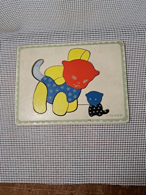 Vintage Kidi-Kuts Wood Puzzle Cat & Kitten ( 1 Piece Missing)