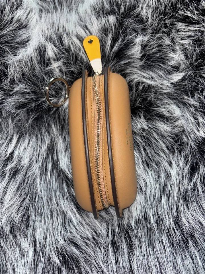 Kate Spade On A Roll Hot Dog 3D Coin Purse - Image 4 of 4