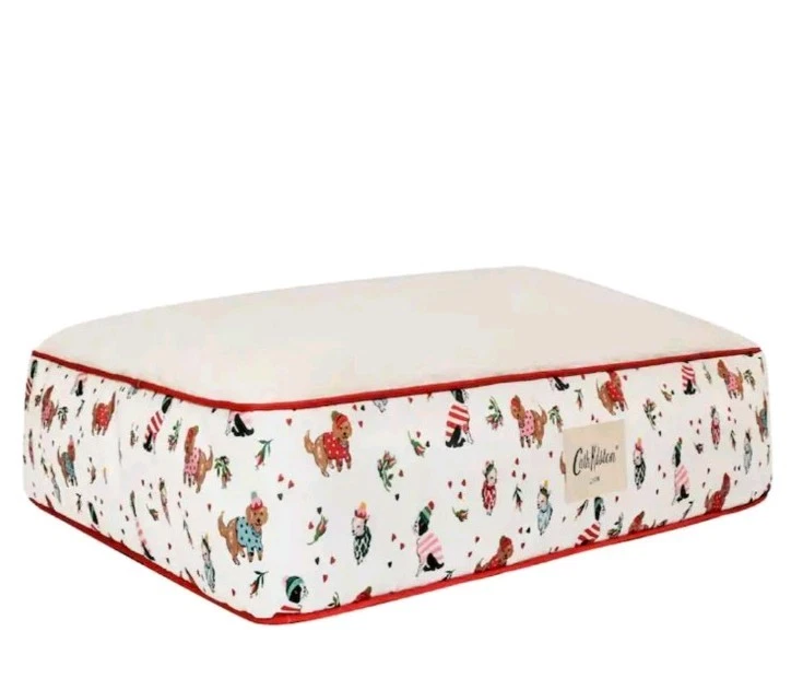Cath Kidston Hearts & Roses Pet Dog Mattress Bed. Size M / L