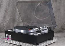 YAMAHA GT-750 Direct Drive Record Player Turntable in Very Good Condition