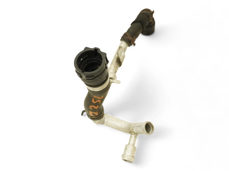 2010 - 2012 Audi S5 8T 3.0L Hose Pipe Tube Coolant Cooling Radiator 3017373 Oem Foto 3 de 4