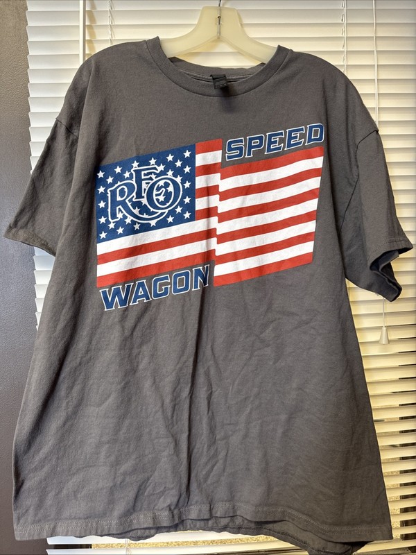 Gildan REO Speedwagon Tour 2024Graphic Men's T-Shirt Black Size XL