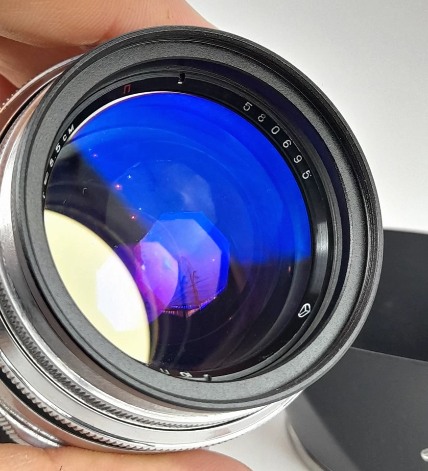 JUPITER-9  RED "P" EARLY SILVER 85mm f/2  ARSENAL Carl Zeiss Sonnar DESIGN - Image 3 of 4