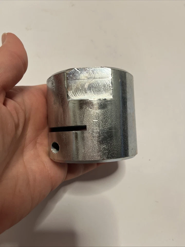 Billy Goat 371202-S Eccentric Blade Dr 4.50” Length 4.10”Width 2.95”Height NEW - Image 4 of 4