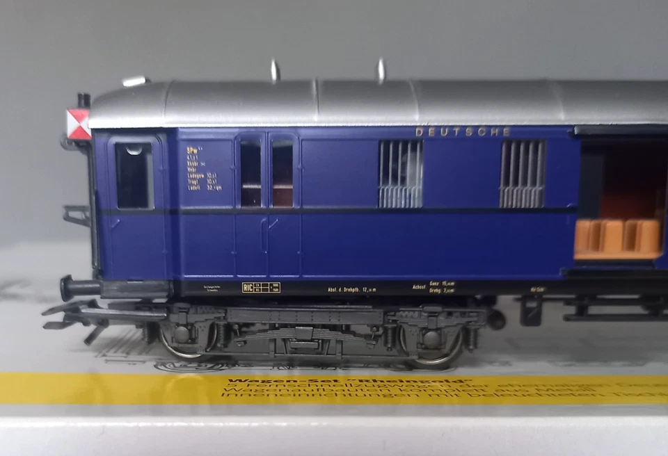 Trix 21214 "Rheingold" DRG H0 DC KK in OVP - Bild 4 von 4