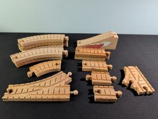 Thomas Wooden Railway Lot Of 14 Clickety Clack Tracks Straight, Curves, Roads